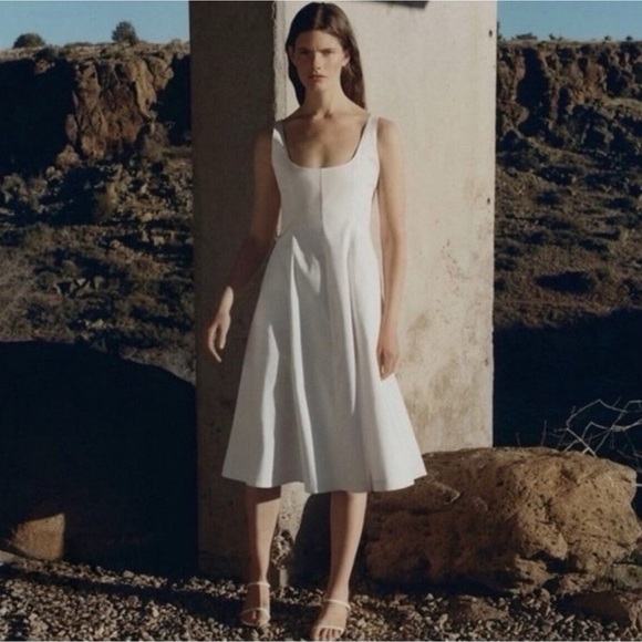 CLUB MONACO Wide Neck Panel Midi Dress In White - Picture 2 of 6